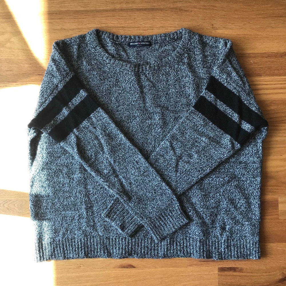 Brandy Melville Wool crew neck sweater | O/S